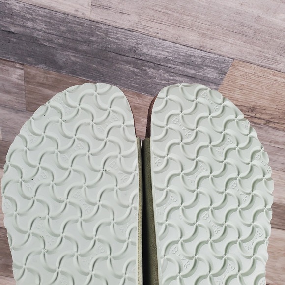 Birkenstock Zurich Mens Slide‎ Sandals Sz 10 Faded Lime Suede Leather Buckles